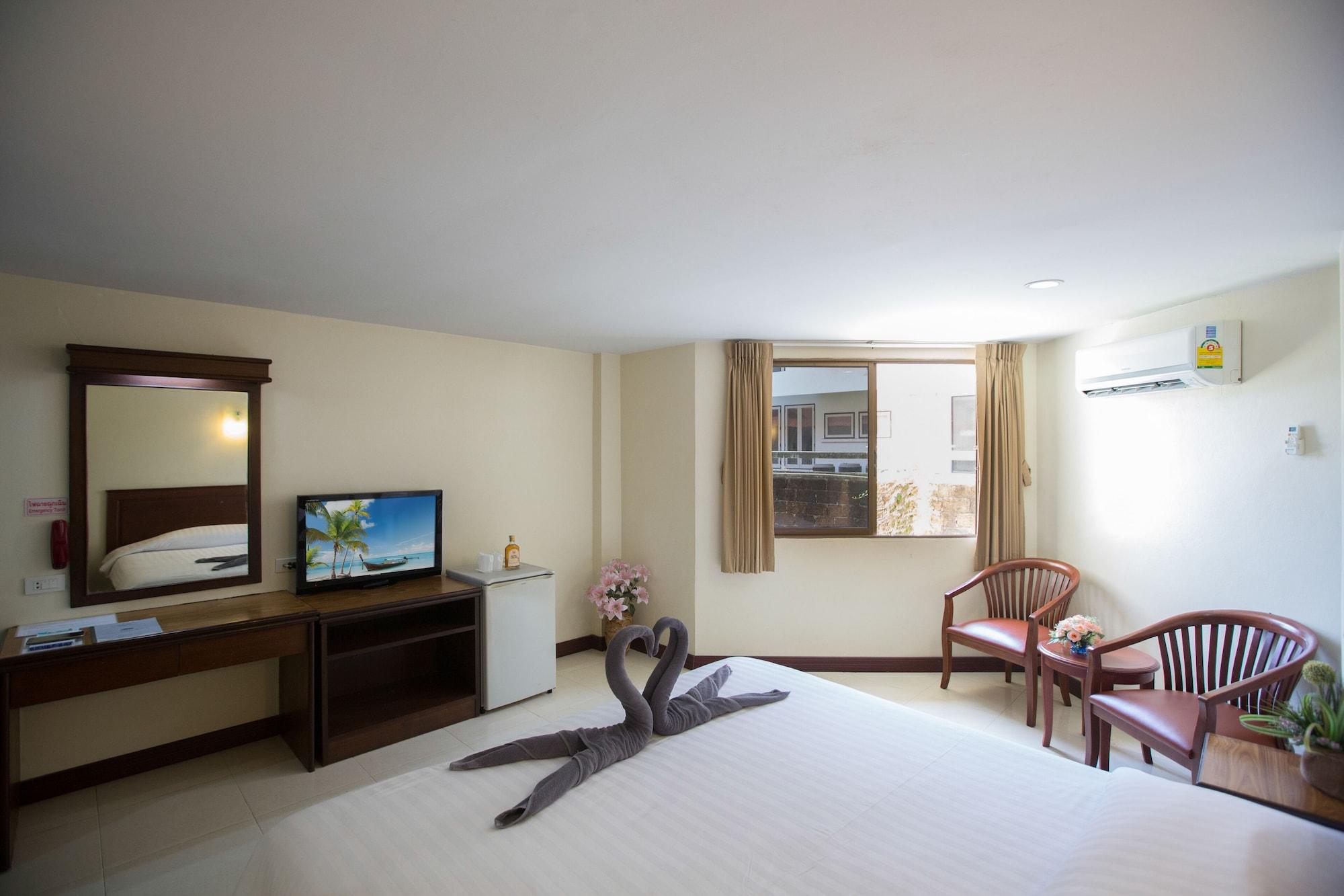 Twin Palms Resort Pattaya, Sha Extra Plus Certified Exterior photo